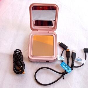 NEW. LIMITLESS TOUCH LIGHT WITH POWER BANK AND MIRROR WITH GUIDE